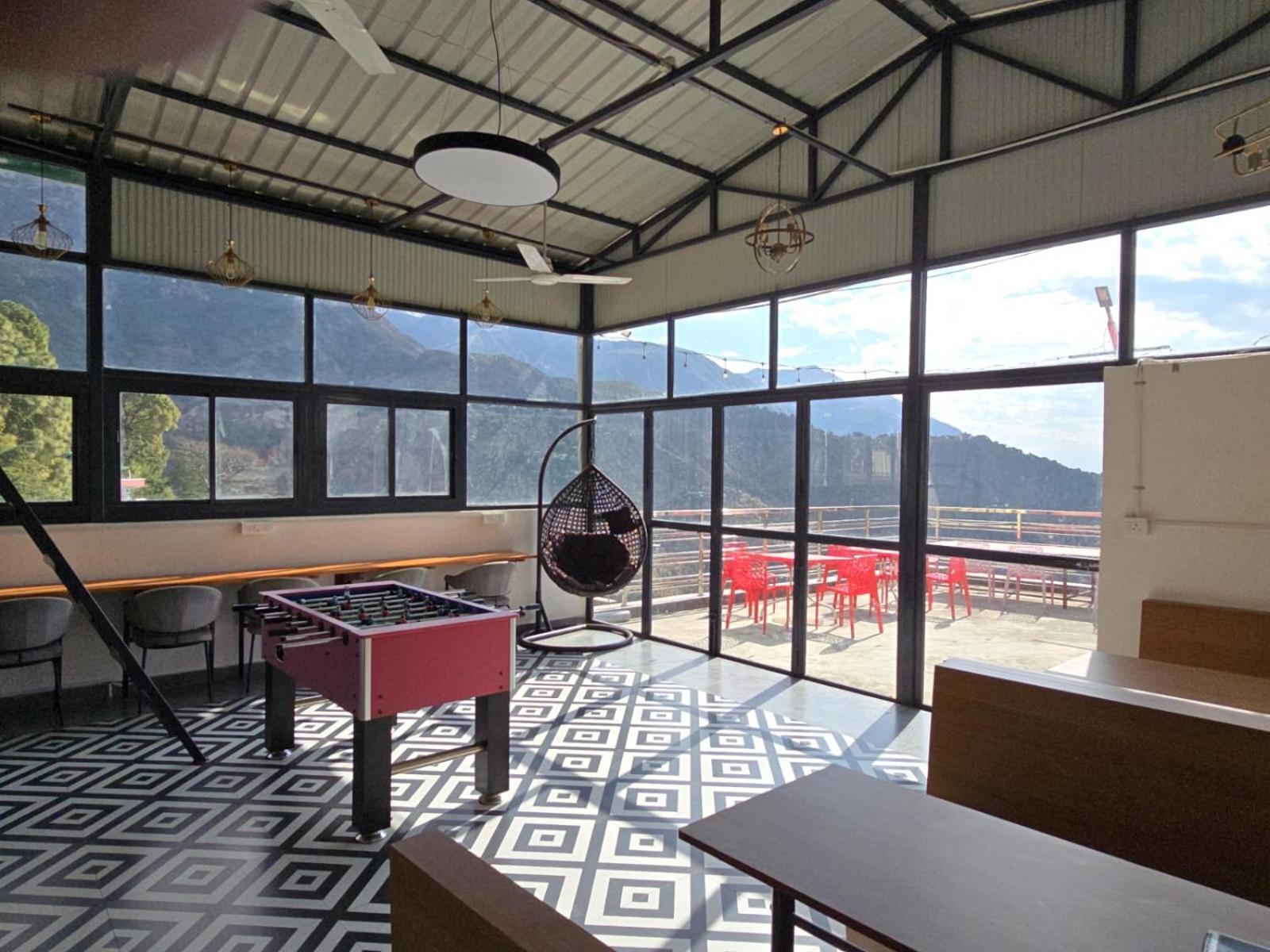 Hotel Starwud Kotagge แมคลอยด์กันจ์ ภายนอก รูปภาพ