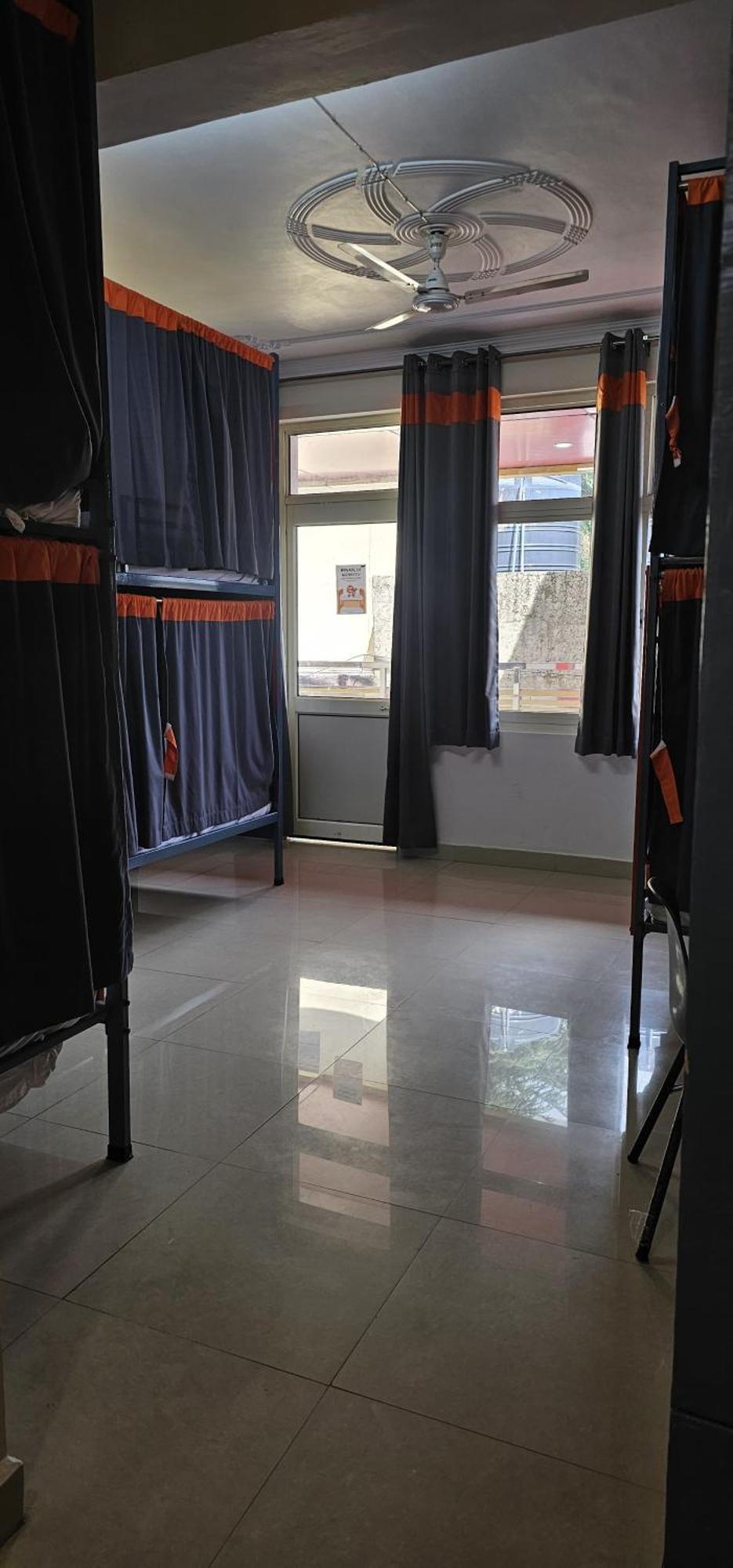 Hotel Starwud Kotagge แมคลอยด์กันจ์ ภายนอก รูปภาพ
